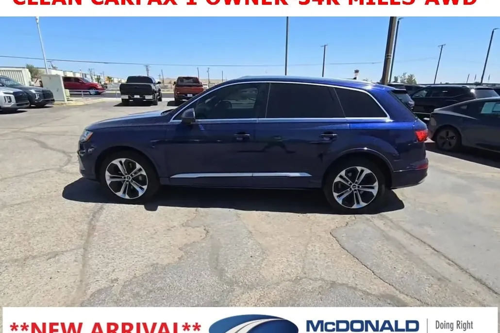 2022 Audi Q7 55 Premium Plus photo 1