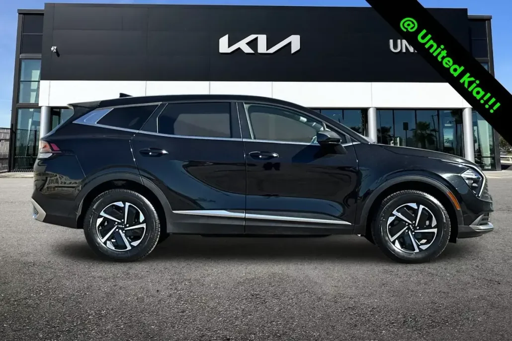 2023 Kia Sportage Hybrid LX photo 1