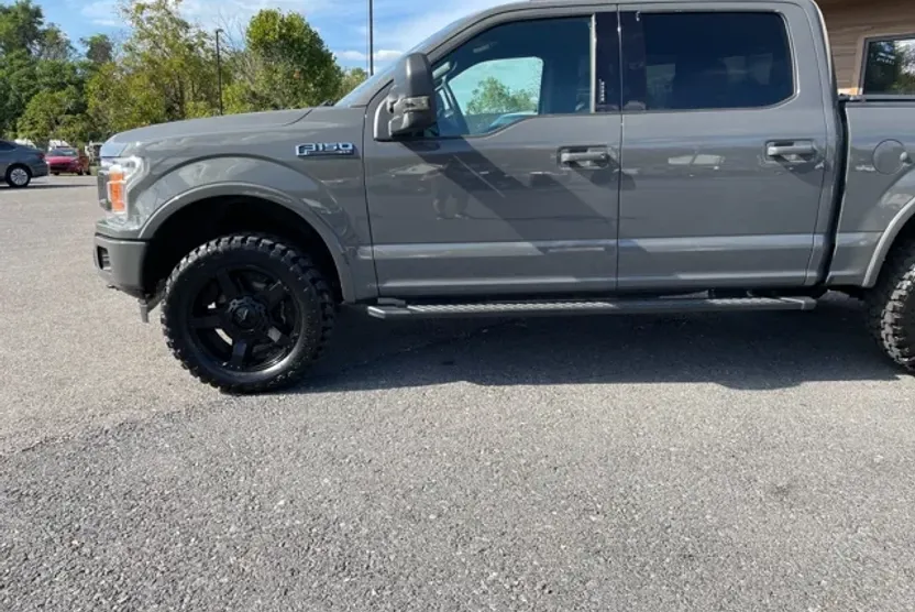 2018 Ford F-150 photo 1