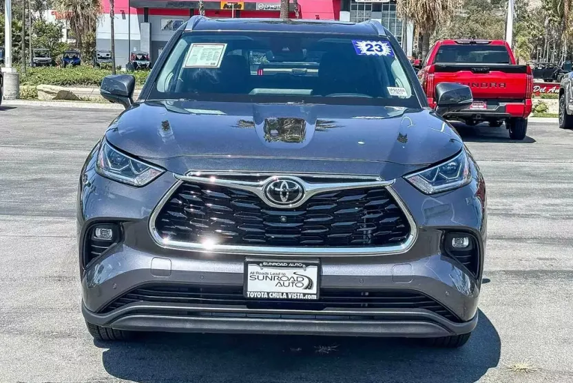 2023 Toyota Highlander Limited Platinum XLE XSE photo 1