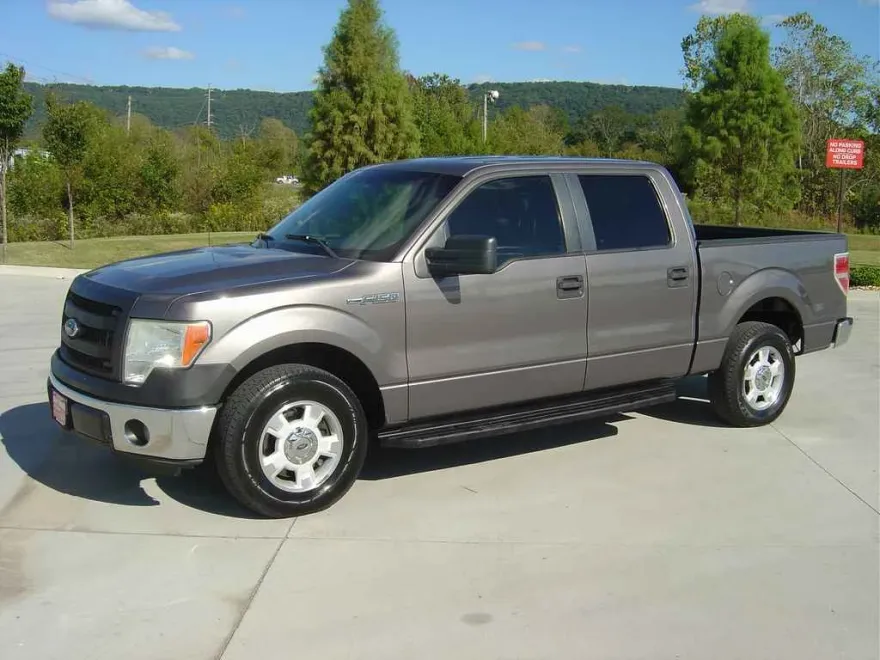 2014 Ford F-150 XL photo 1