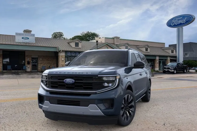 2025 Ford Expedition MAX Platinum photo 1