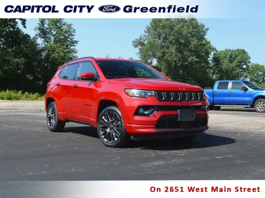 2023 Jeep Compass Limited photo 1