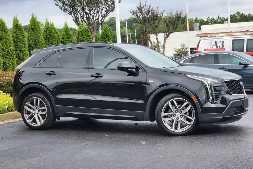 2019 Cadillac XT4 Sport photo 1