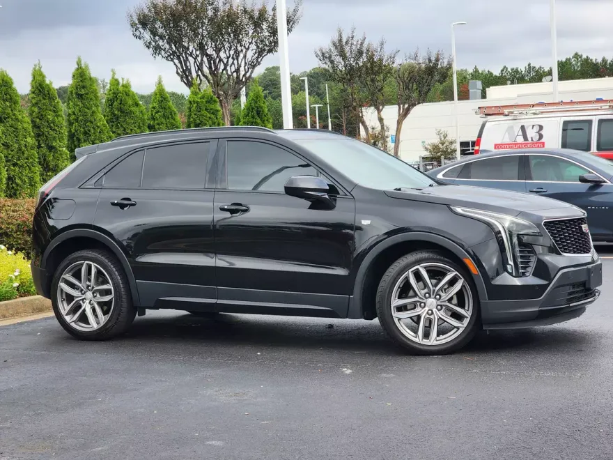 2019 Cadillac XT4 Sport photo 1