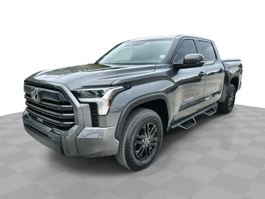 2024 Toyota Tundra SR5 photo 1