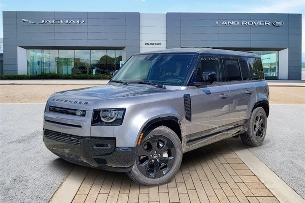 2023 Land Rover Defender 110 X-Dynamic SE photo 1