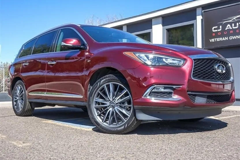 2019 Infiniti QX60 Luxe photo 1