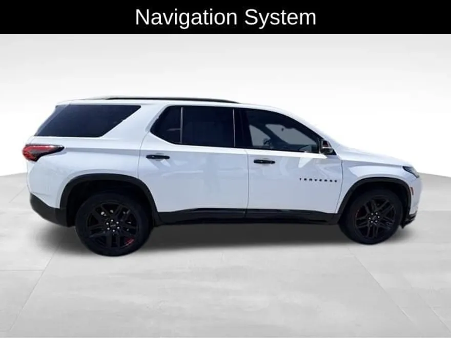 2023 Chevrolet Traverse Premier photo 1