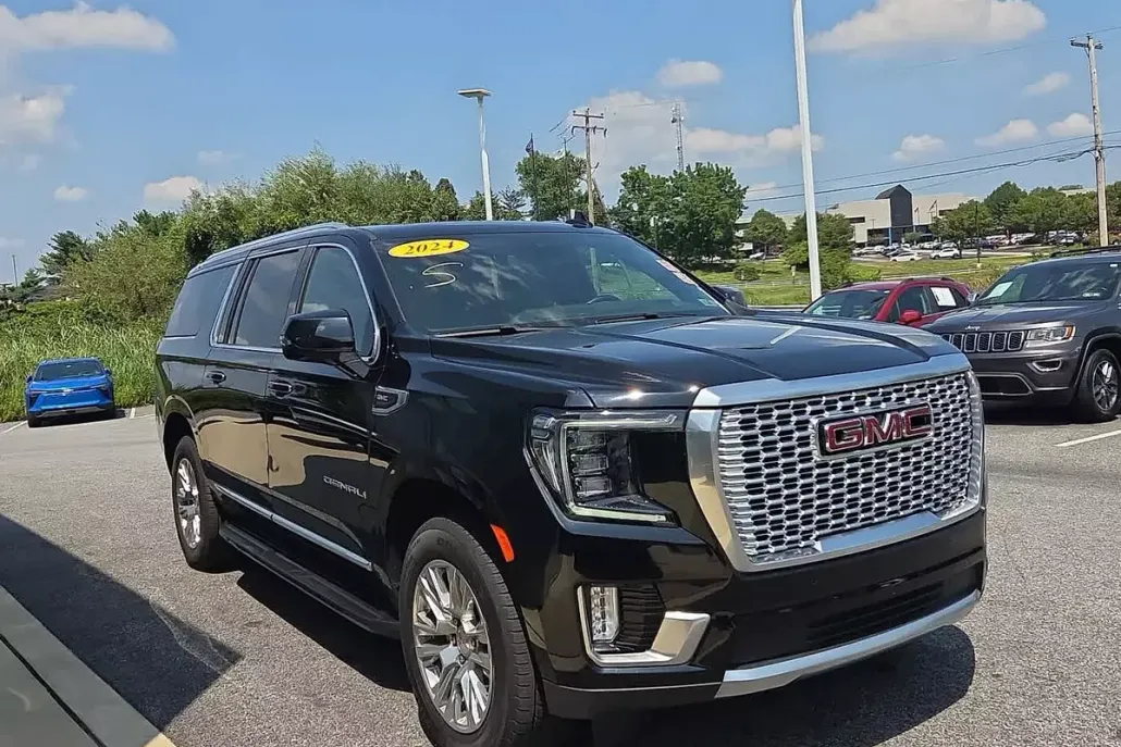 2024 Gmc Yukon XL Denali photo 1