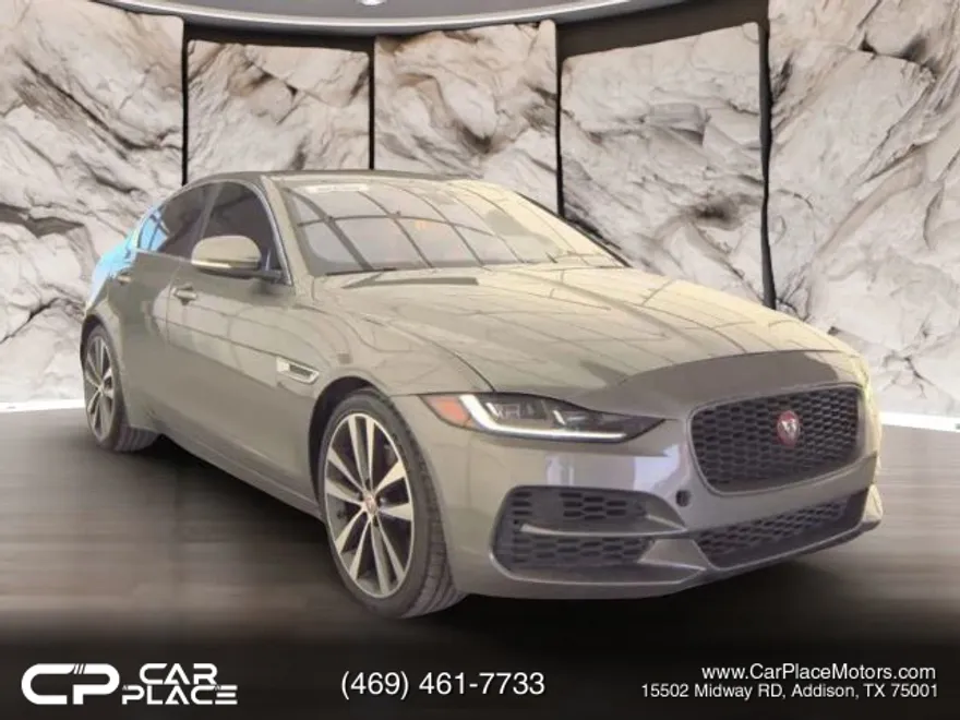 2020 Jaguar XE S photo 1