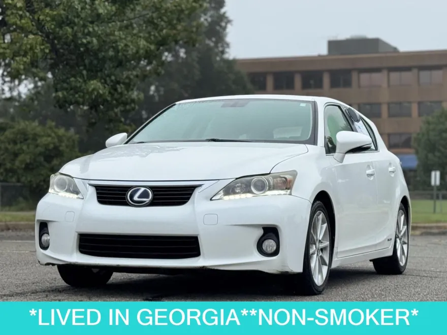 2012 Lexus CT 200h photo 1