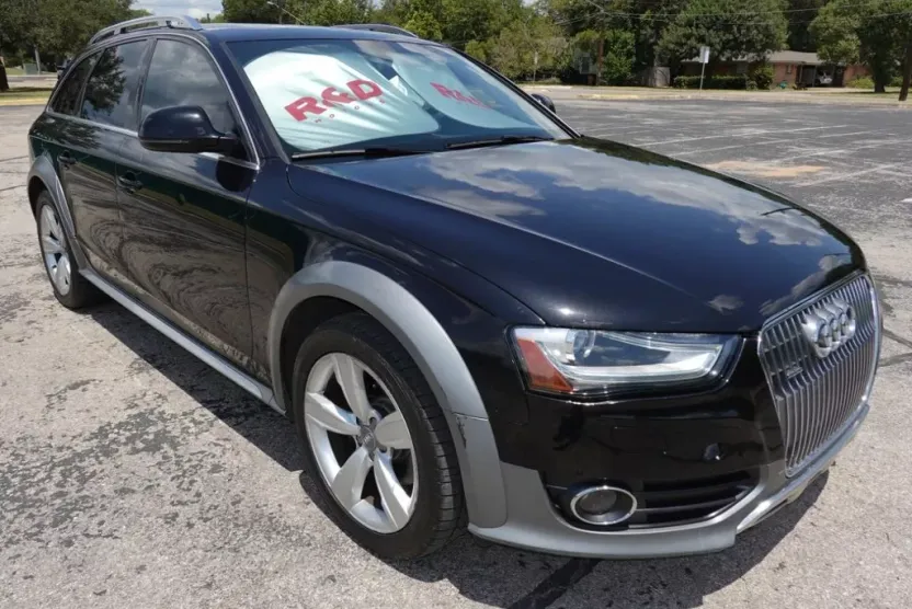 2013 Audi A4 Allroad Quattro Premium Plus photo 1
