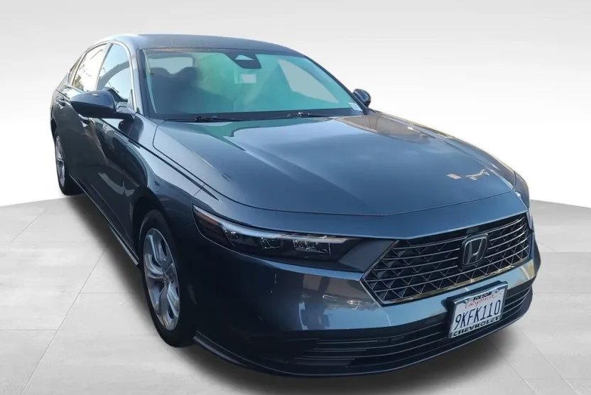 2024 Honda Accord LX photo 1