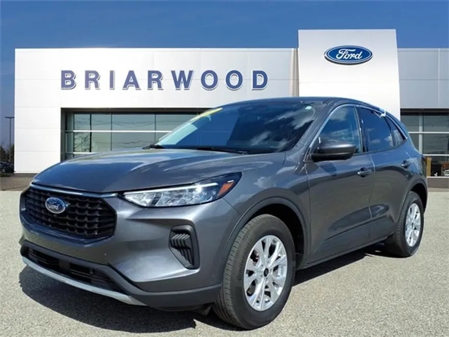 2023 Ford Escape Active photo 1