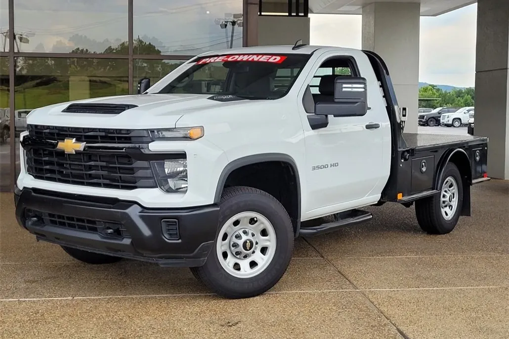 2024 Chevrolet Silverado 3500HD Work Truck photo 1