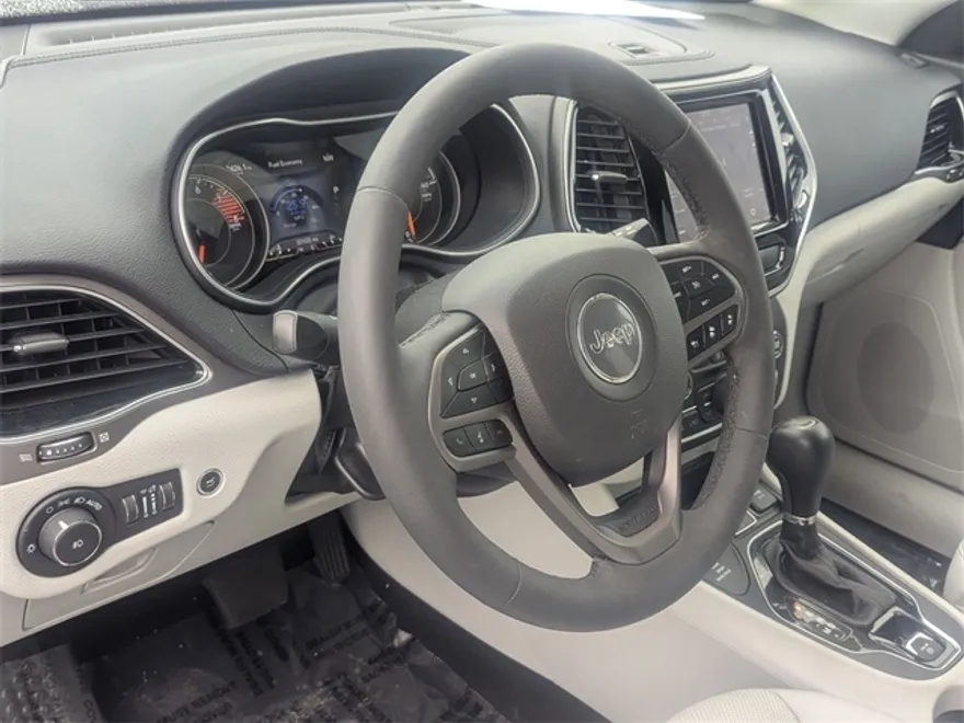 2022 Jeep Cherokee Limited photo 1