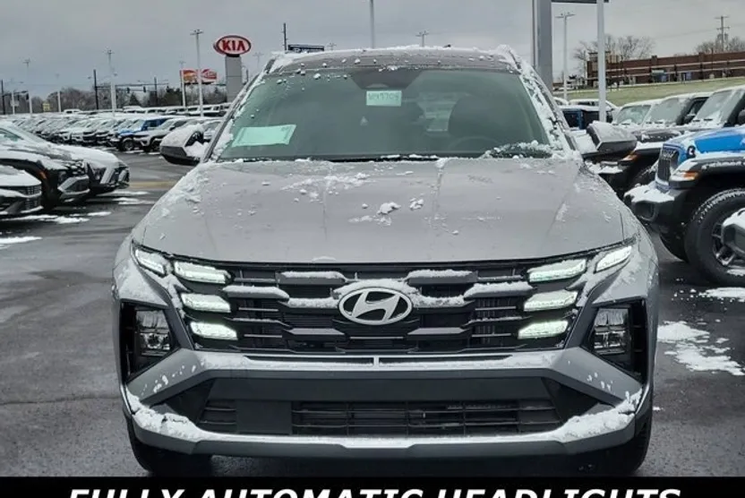 2025 Hyundai Tucson Hybrid SEL Convenience photo 1