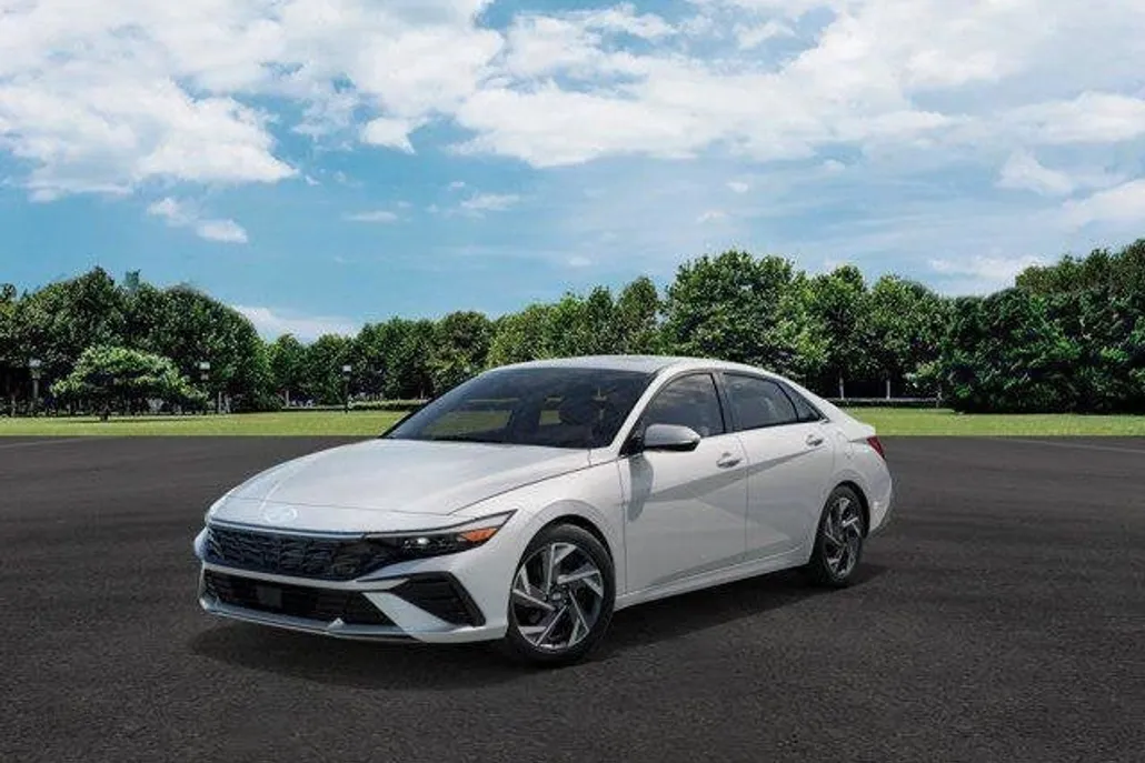 2025 Hyundai Elantra Hybrid Limited photo 1