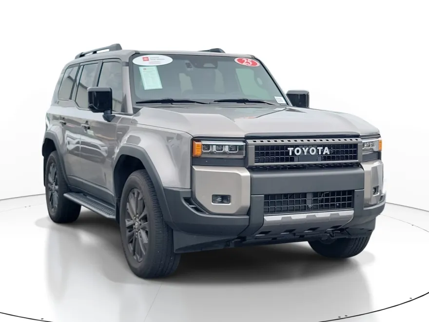 2025 Toyota Land Cruiser Base photo 1