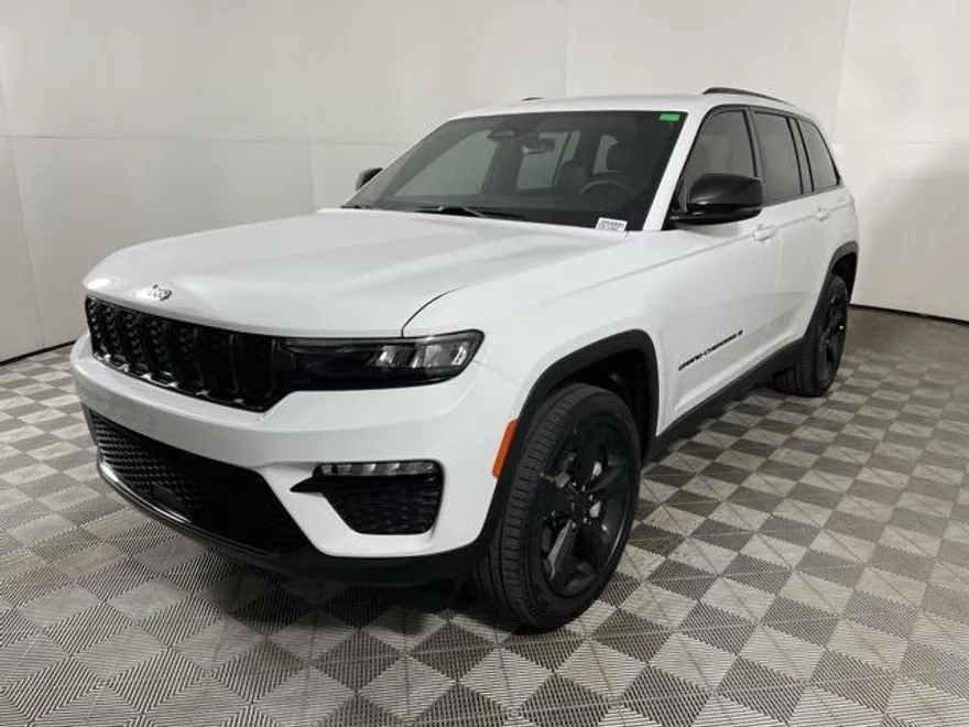2025 Jeep Grand Cherokee Limited photo 1
