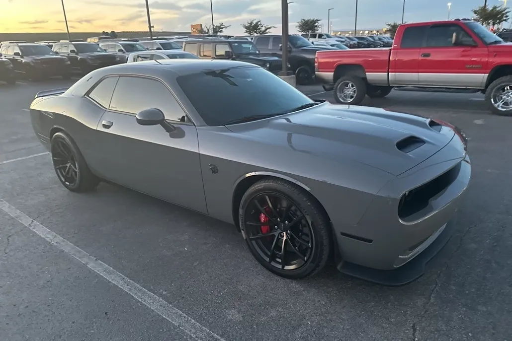 2023 Dodge Challenger SRT8 Hellcat photo 1