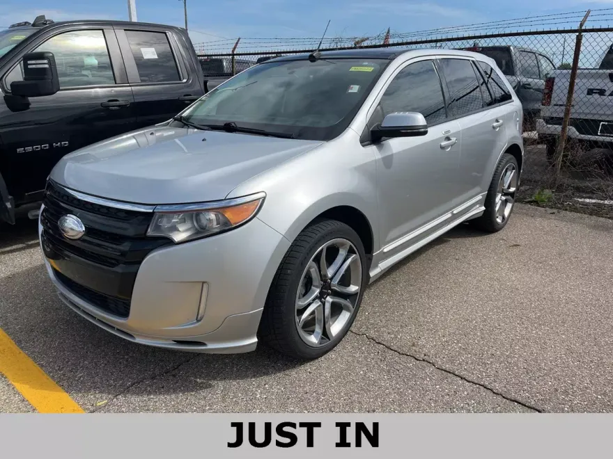 2014 Ford Edge Sport photo 1