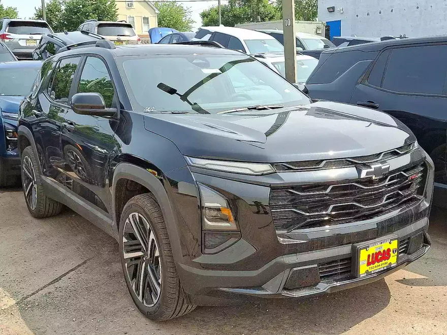 2026 Chevrolet Equinox RS photo 1
