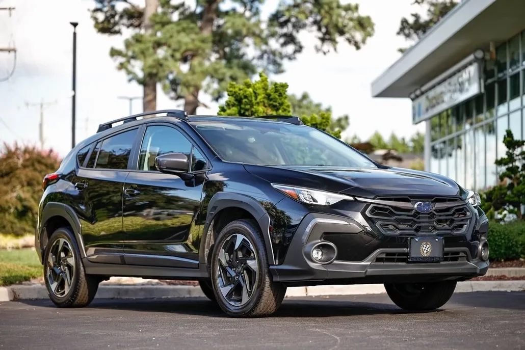 2024 Subaru Crosstrek Limited photo 1