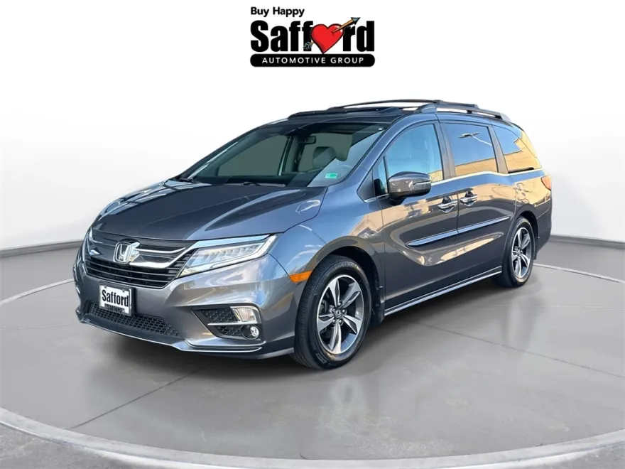 2020 Honda Odyssey Touring photo 1