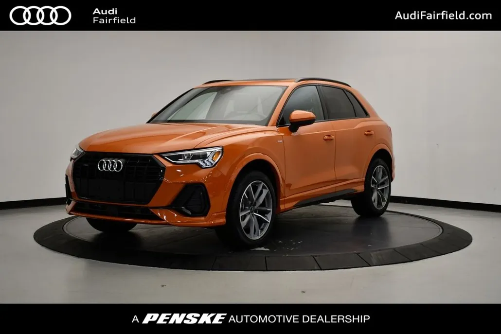 2024 Audi Q3 Premium Plus photo 1