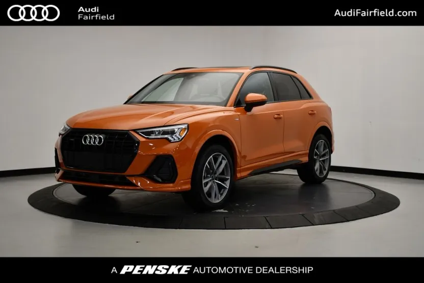 2024 Audi Q3 Premium Plus photo 1