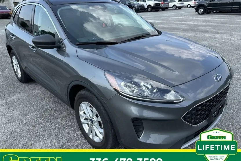 2022 Ford Escape SE photo 1