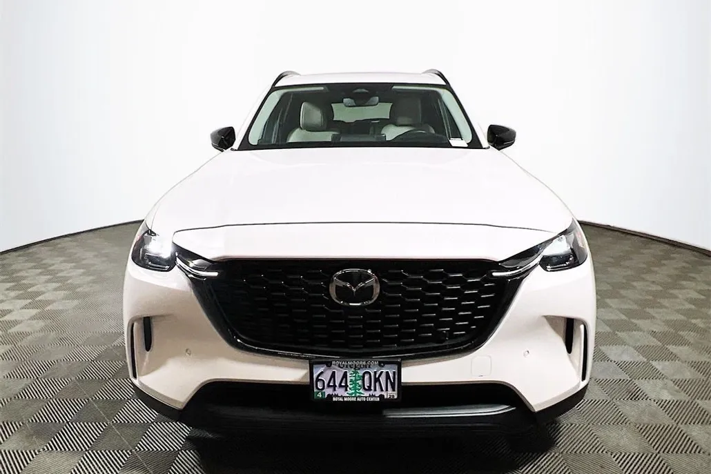 2025 Mazda CX-90 Premium photo 1