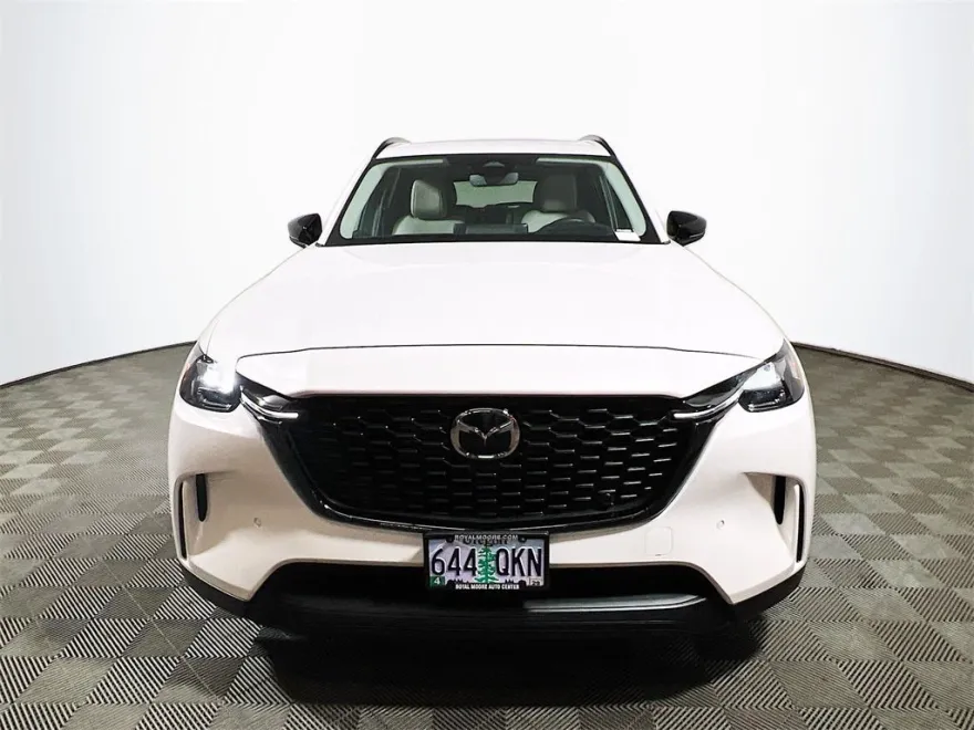 2025 Mazda CX-90 Premium photo 1