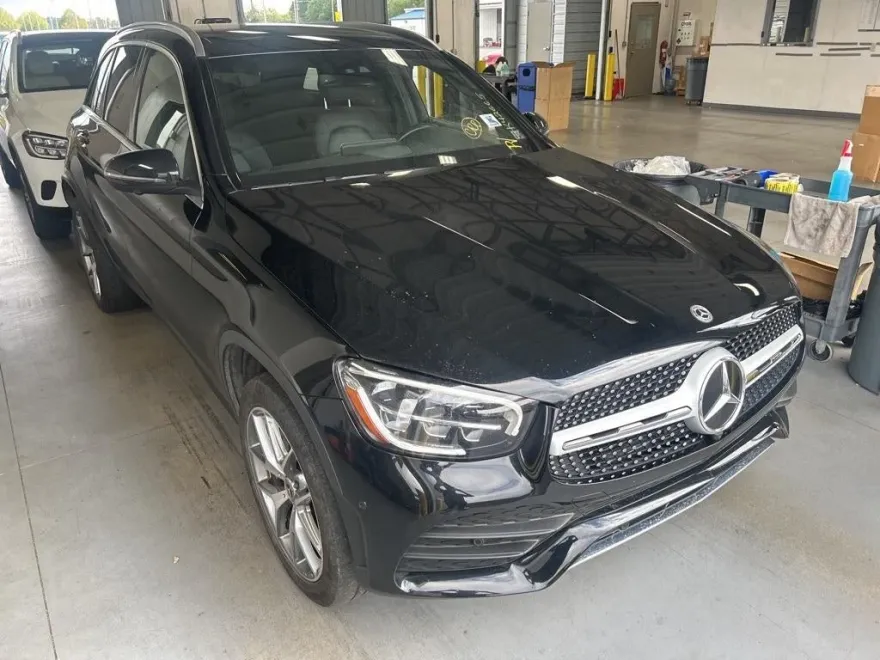 2022 Mercedes Benz GLC 300 4MATIC photo 1