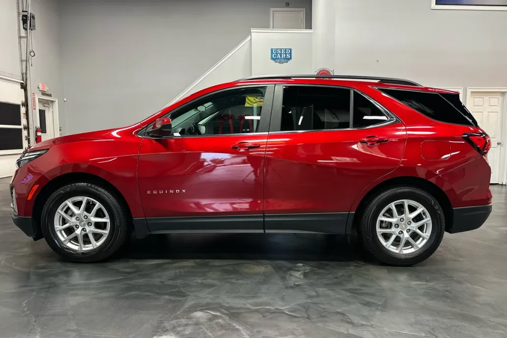 2022 Chevrolet Equinox photo 1
