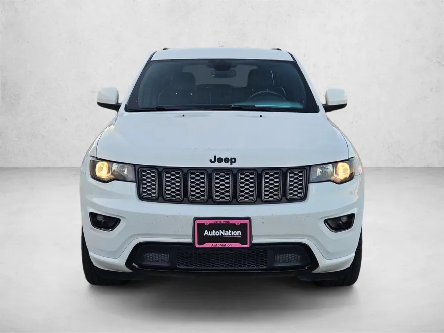 2018 Jeep Grand Cherokee Altitude Sport photo 1