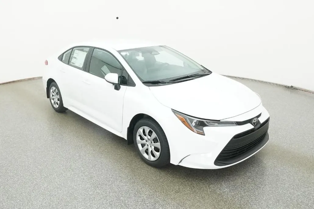 2026 Toyota Corolla LE photo 1