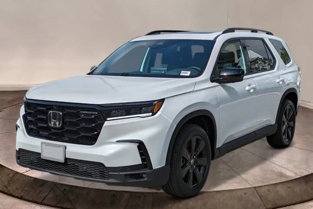 2025 Honda Pilot Black Edition photo 1