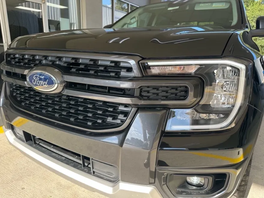 2025 Ford Ranger XLT photo 1