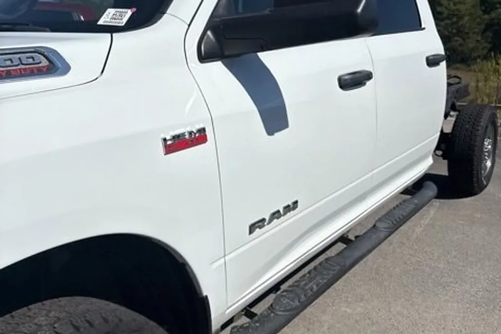 2022 Ram 2500 Tradesman photo 1