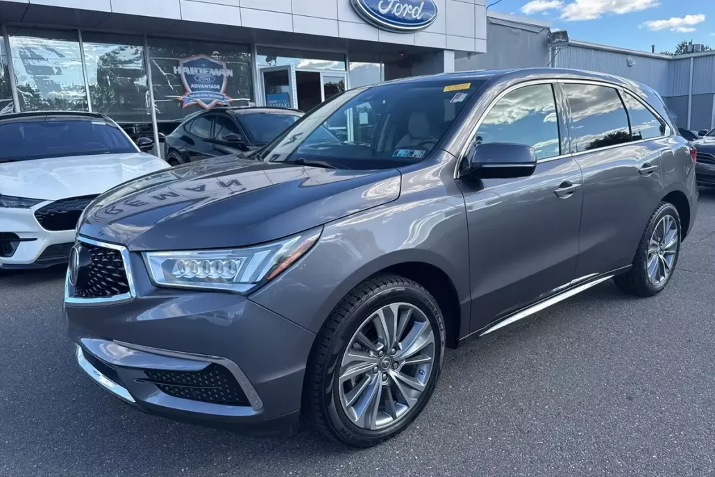 2017 Acura MDX SH-AWD Technology photo 1
