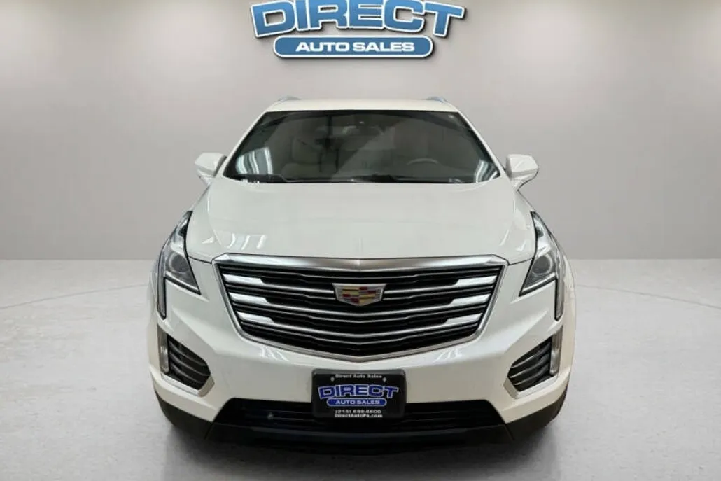 2017 Cadillac XT5 photo 1