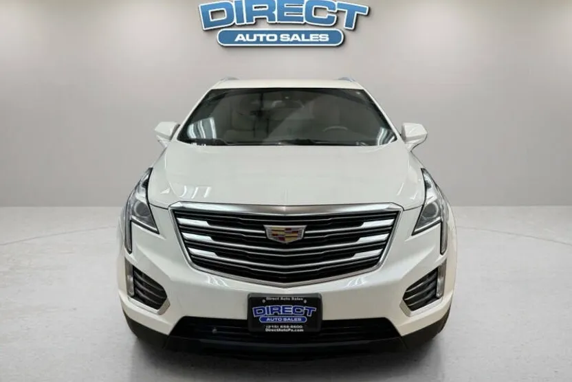 2017 Cadillac XT5 photo 1