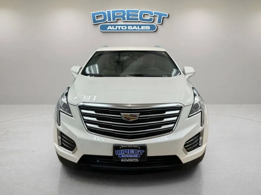 2017 Cadillac XT5 photo 1