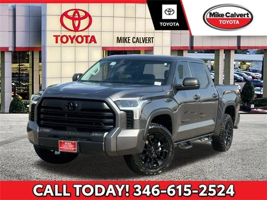 2024 Toyota Tundra SR5 photo 1