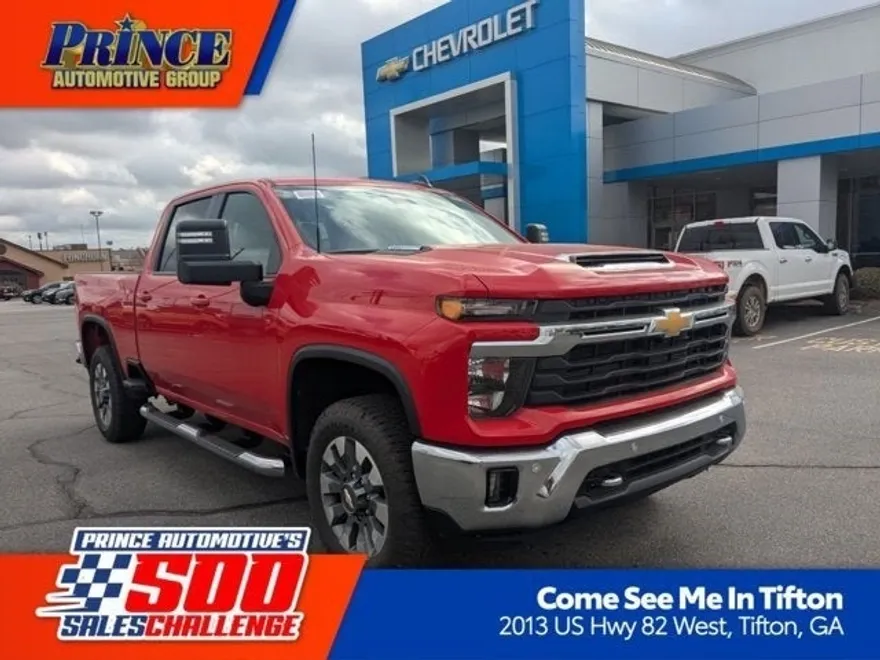 2025 Chevrolet Silverado 2500HD LT photo 1