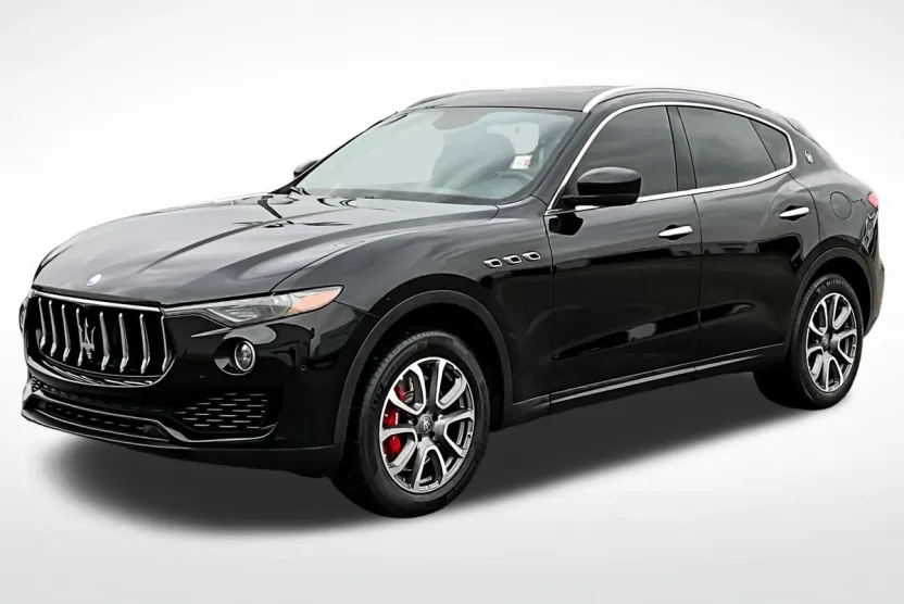 2017 Maserati Levante S photo 1