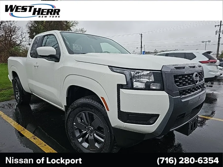 2025 Nissan Frontier SV photo 1